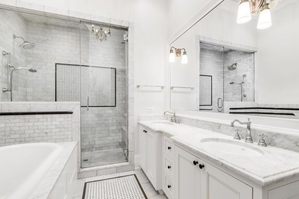 Shower Installation in Naples